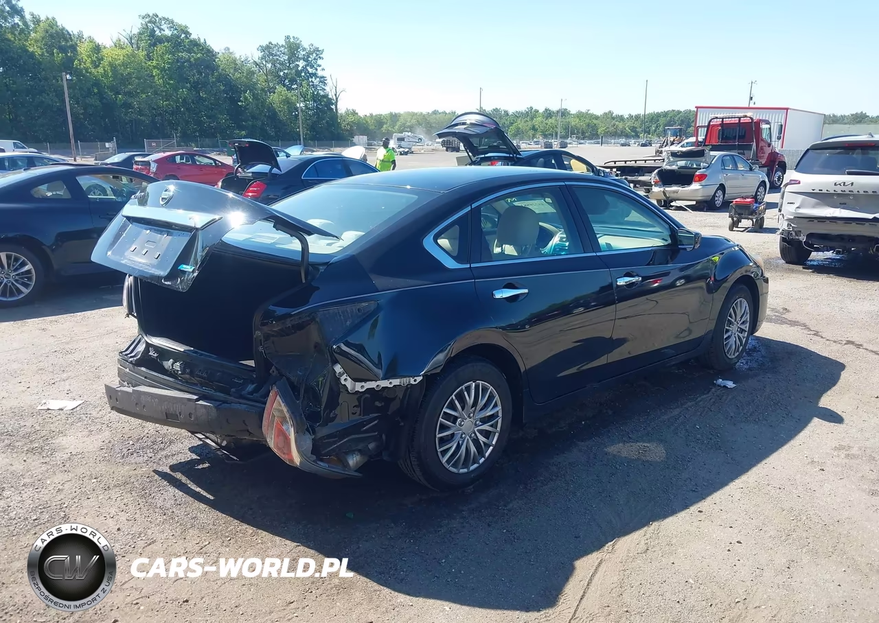 2014 Nissan Altima 2.5 VIN:1N4AL3AP5EC179673 - 4