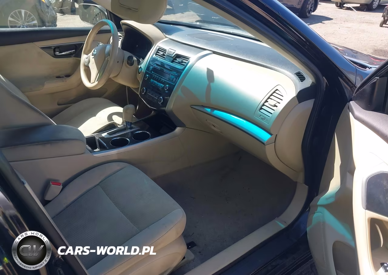 2014 Nissan Altima 2.5 VIN:1N4AL3AP5EC179673 - 5