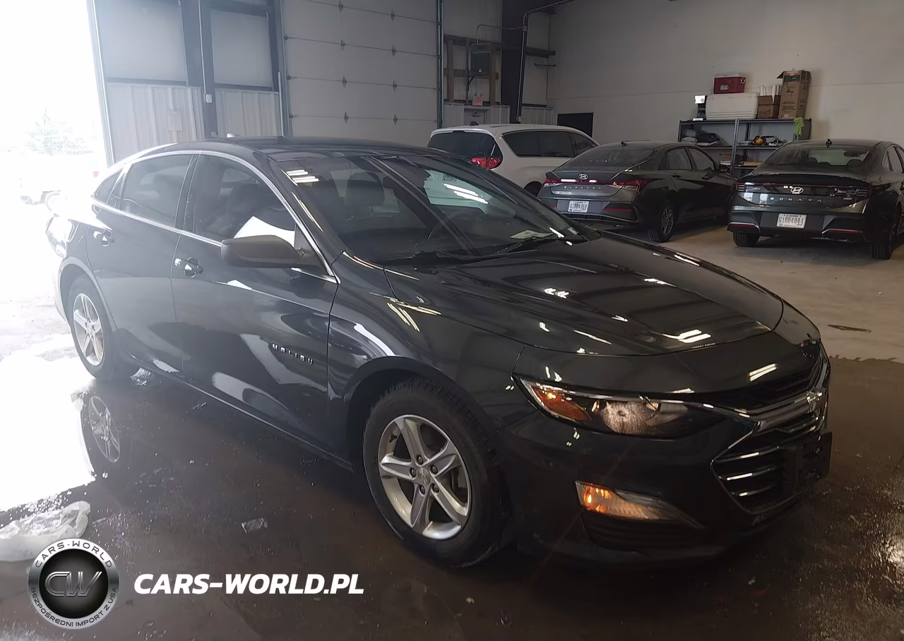 2021 Chevrolet Malibu Fwd 1Fl – zdjęcie 1 z 16