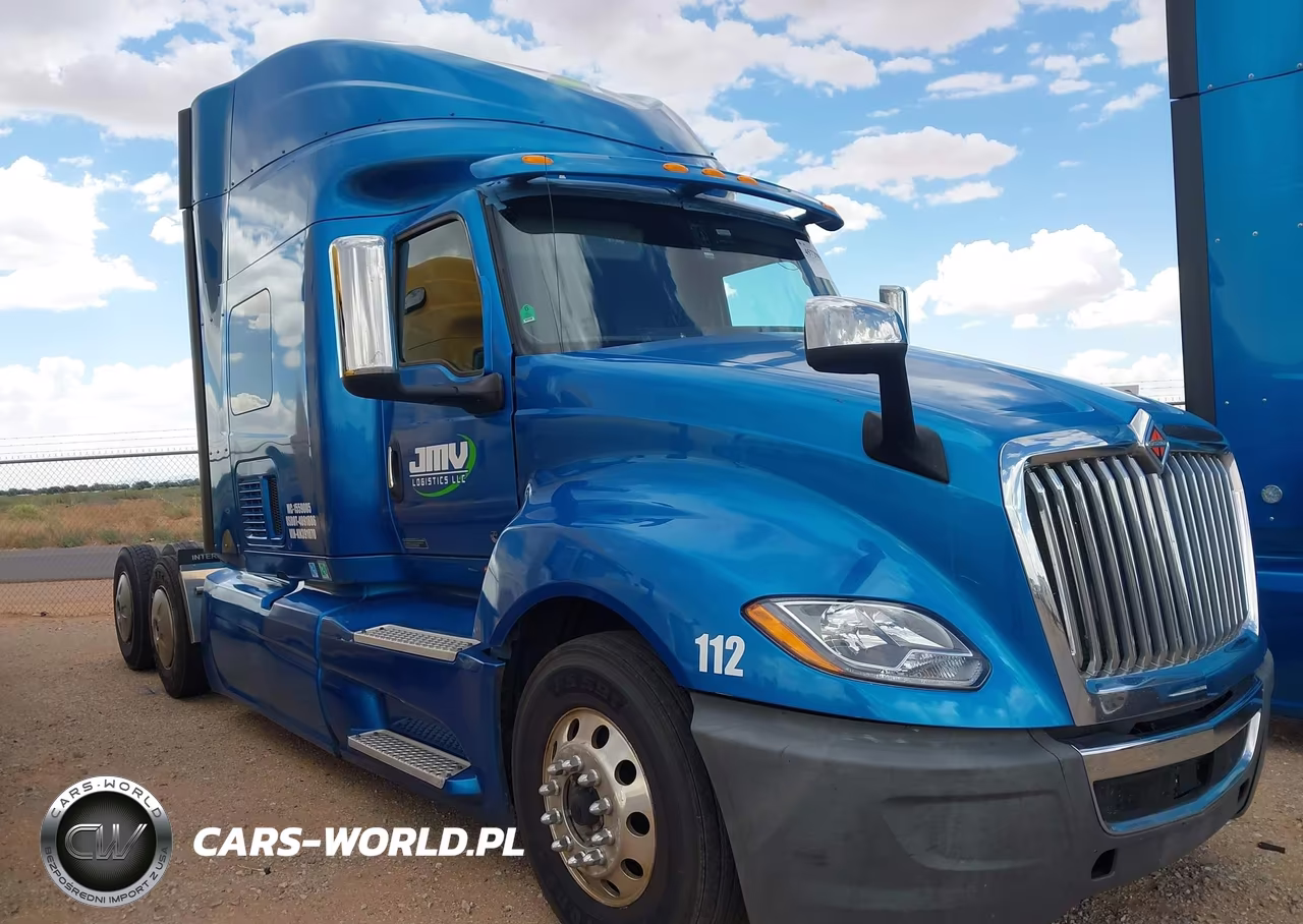 2019 International Lt