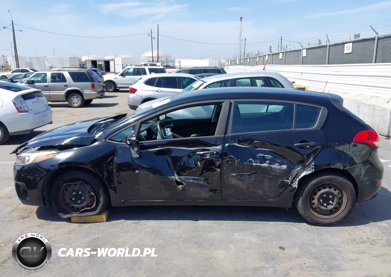 2018 Kia Forte Lx VIN:KNAFK5A86J5773126 - 15