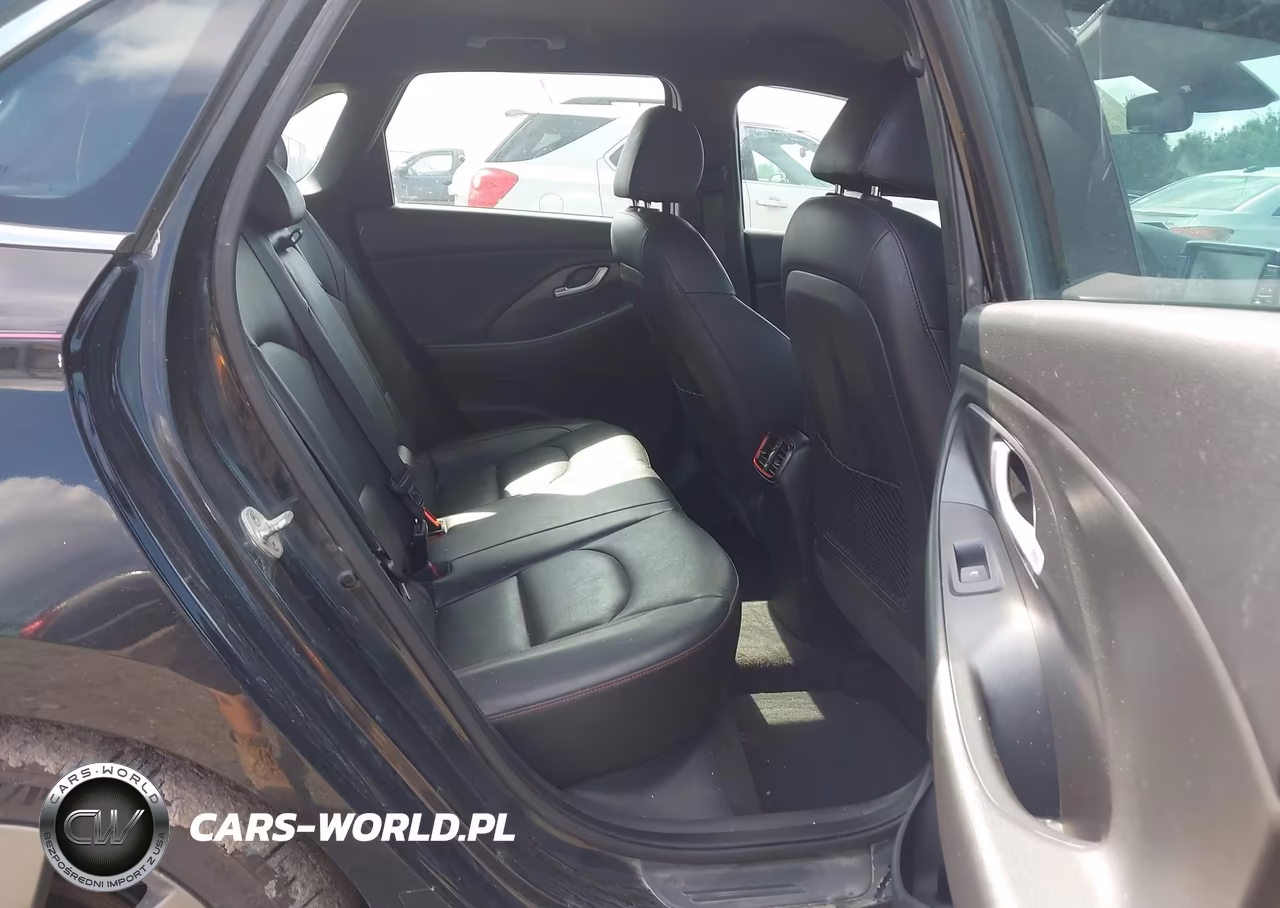 2018 Hyundai Elantra Gt Sport VIN:KMHH55LC9JU040803 - 8