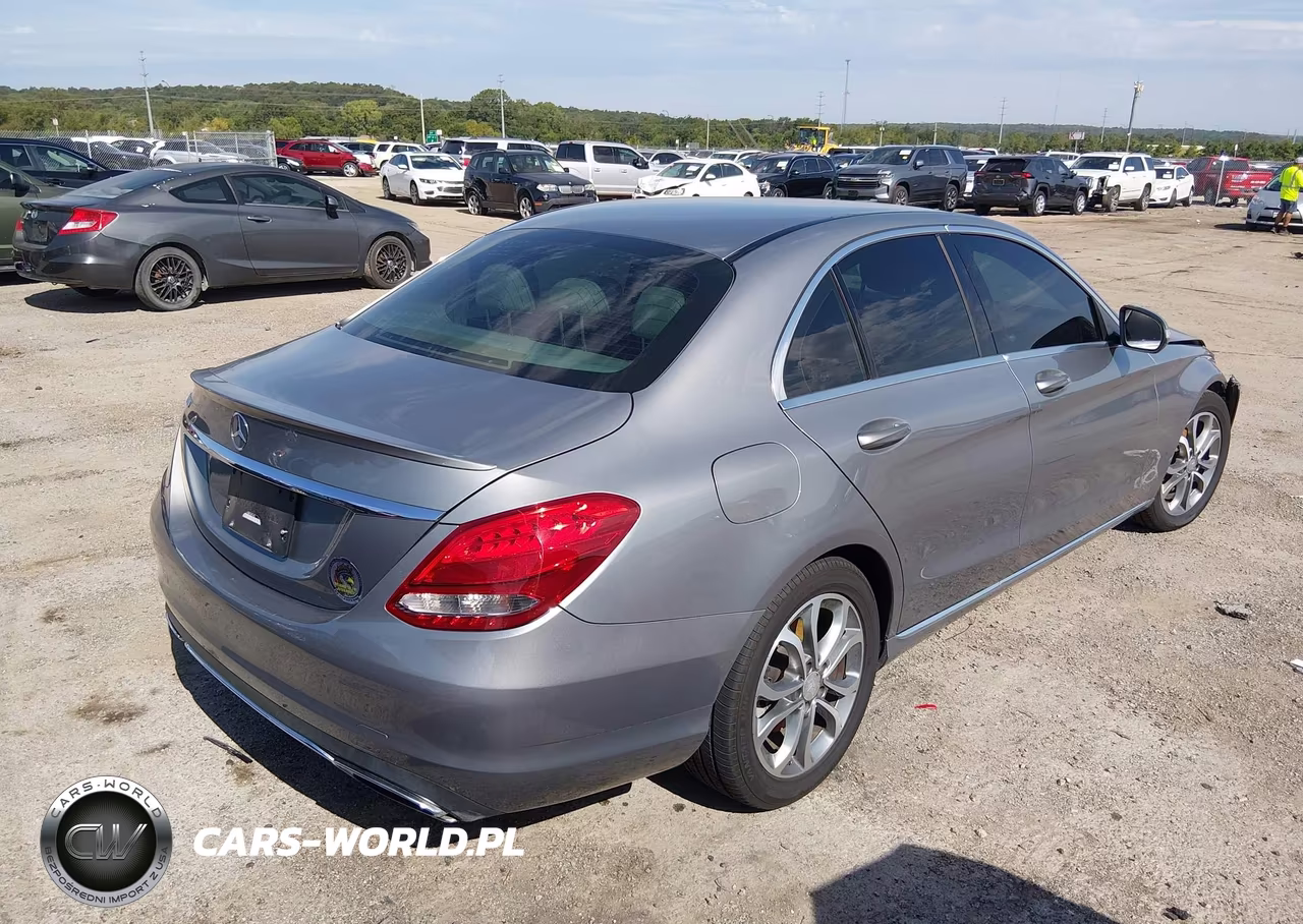 2015 Mercedes-Benz C 300 VIN:55SWF4JB8FU065462 - 4