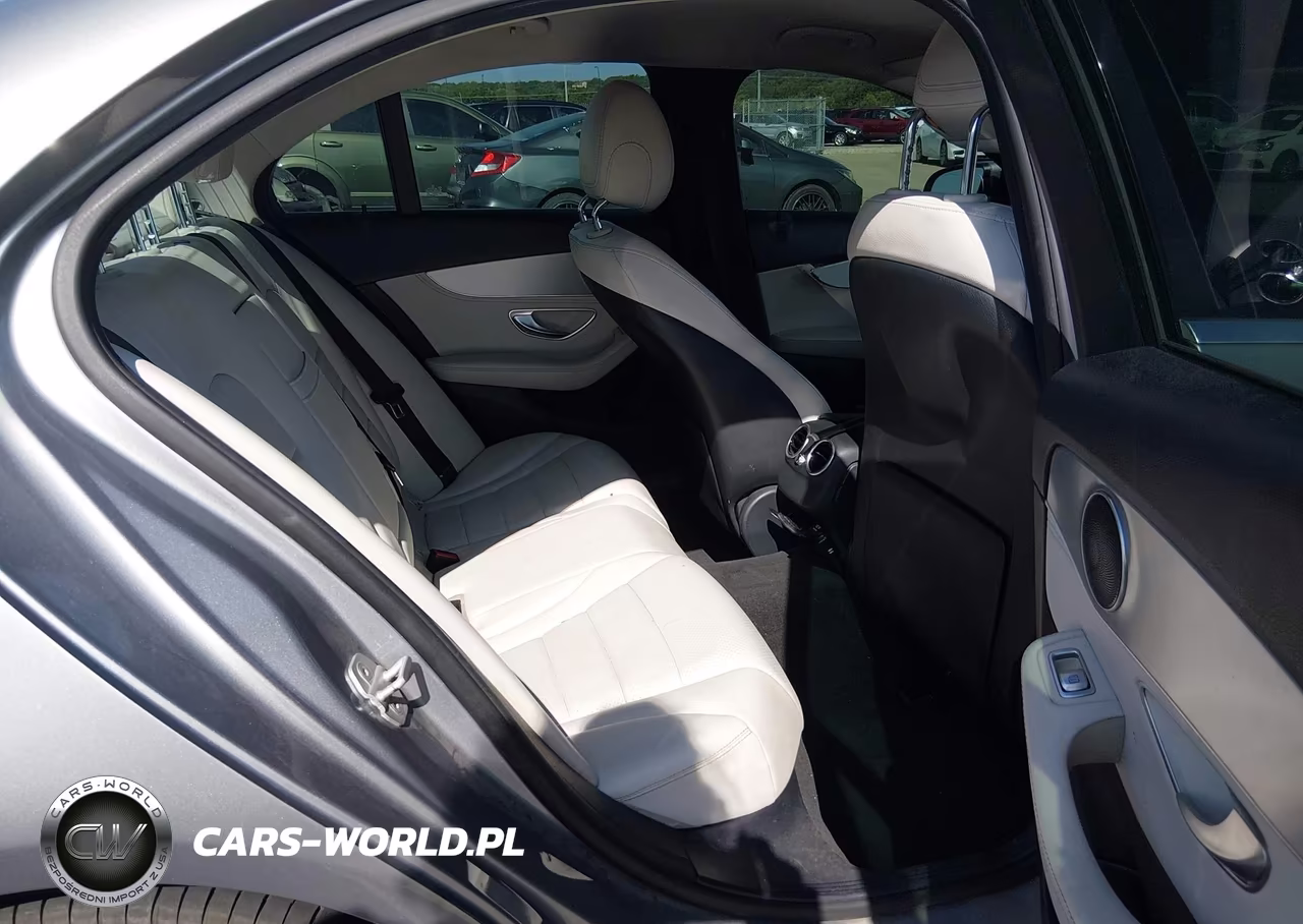 2015 Mercedes-Benz C 300 VIN:55SWF4JB8FU065462 - 8