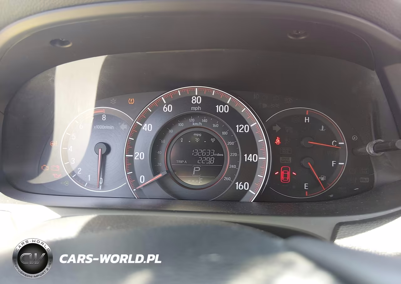 2016 Honda Accord Sport VIN:1HGCR2F5XGA170552 - 7