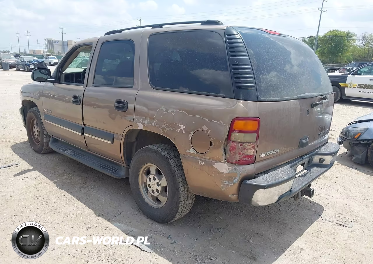 2003 Chevrolet Tahoe Ls VIN:1GNEC13VX3R203088 - 3
