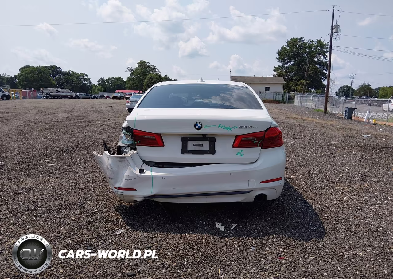 2019 BMW 530E Iperformance VIN:WBAJA9C58KB388161 - 16