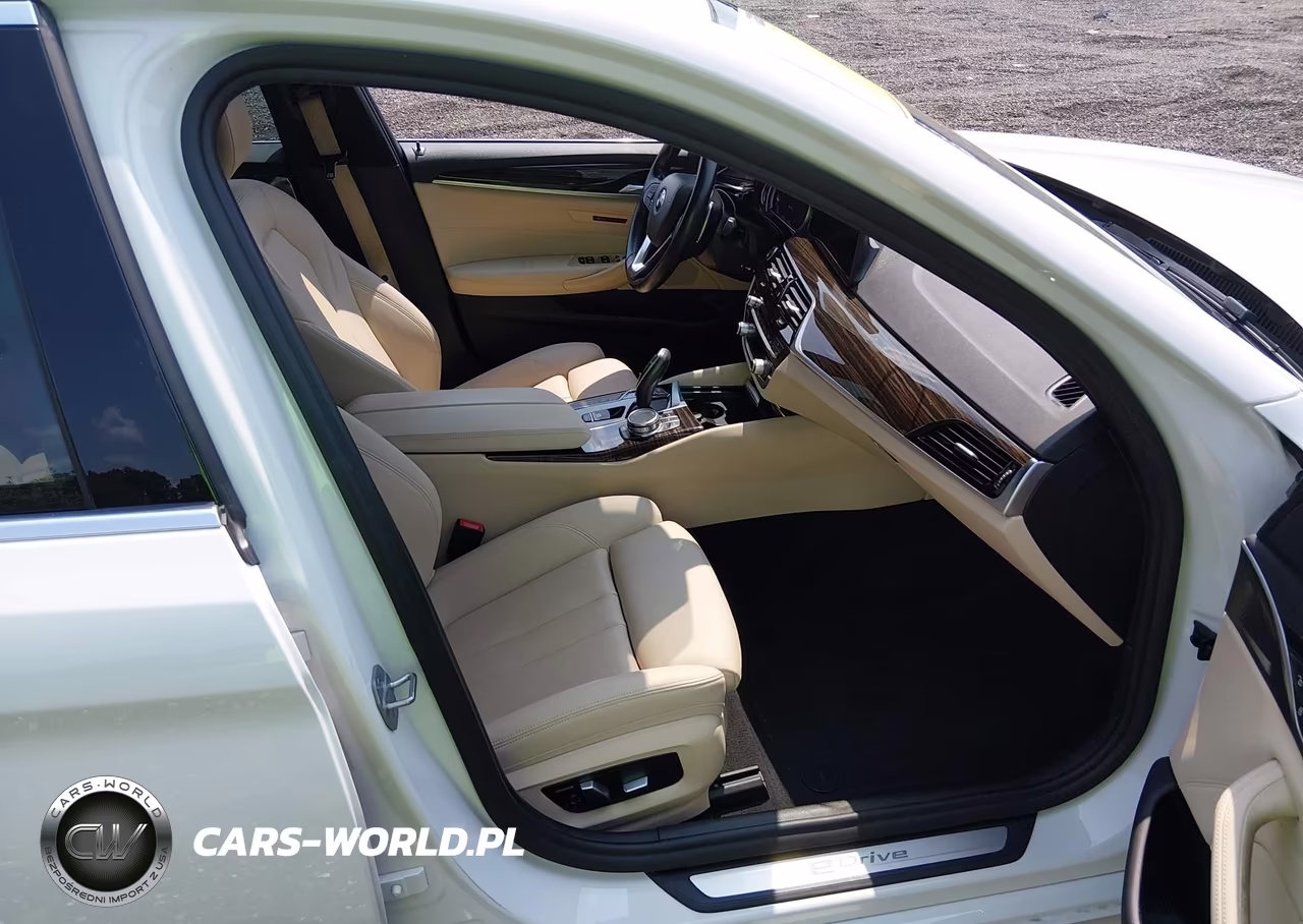 2019 BMW 530E Iperformance VIN:WBAJA9C58KB388161 - 5
