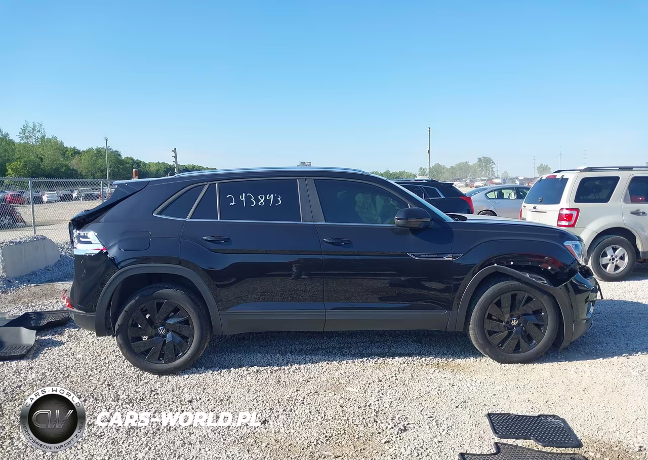 2024 Volkswagen Atlas Cross Sport 2.0T Se W-Technology VIN:1V2KE2CA7RC243843 - 13
