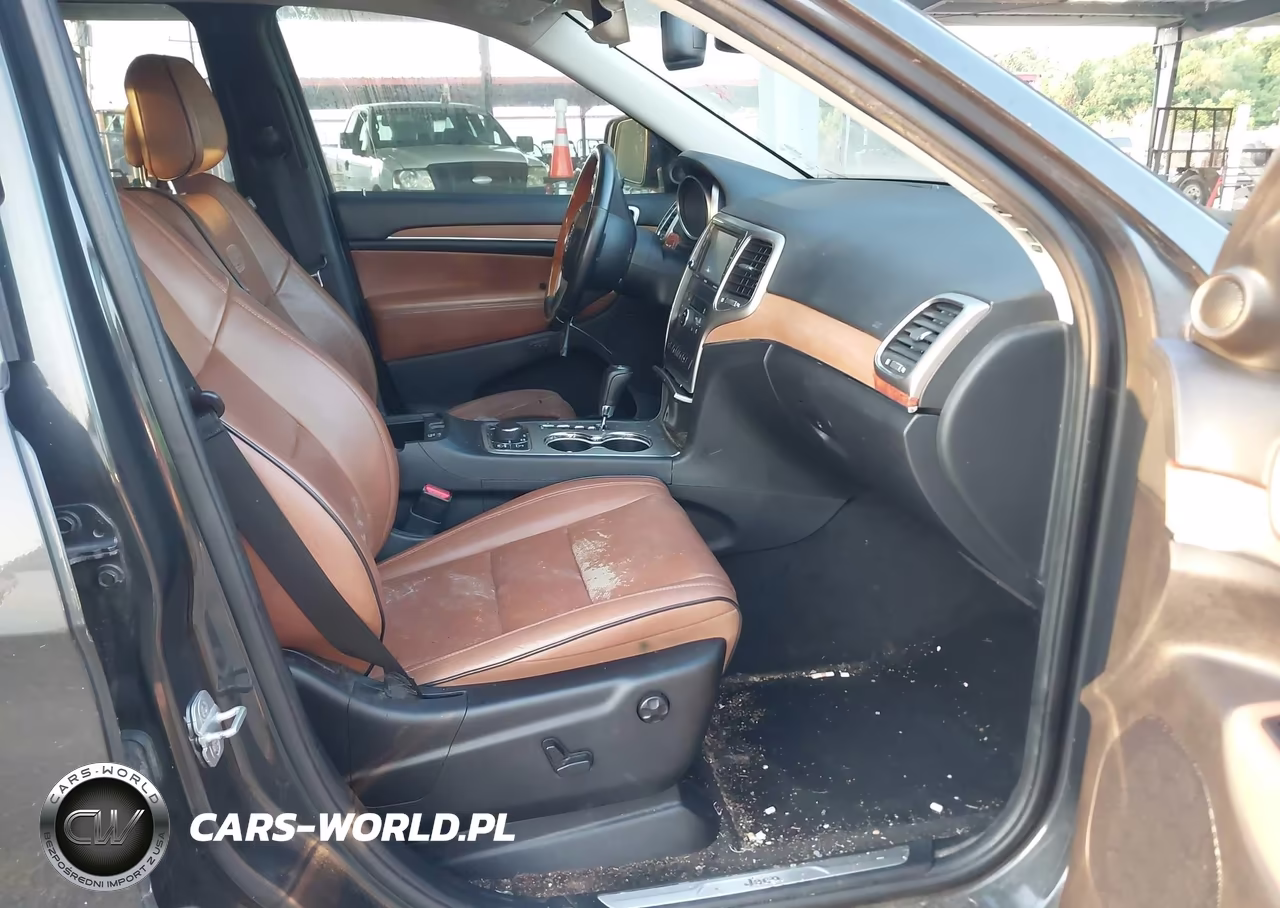 2011 Jeep Grand Cherokee Overland VIN:1J4RR6GG1BC745063 - 5