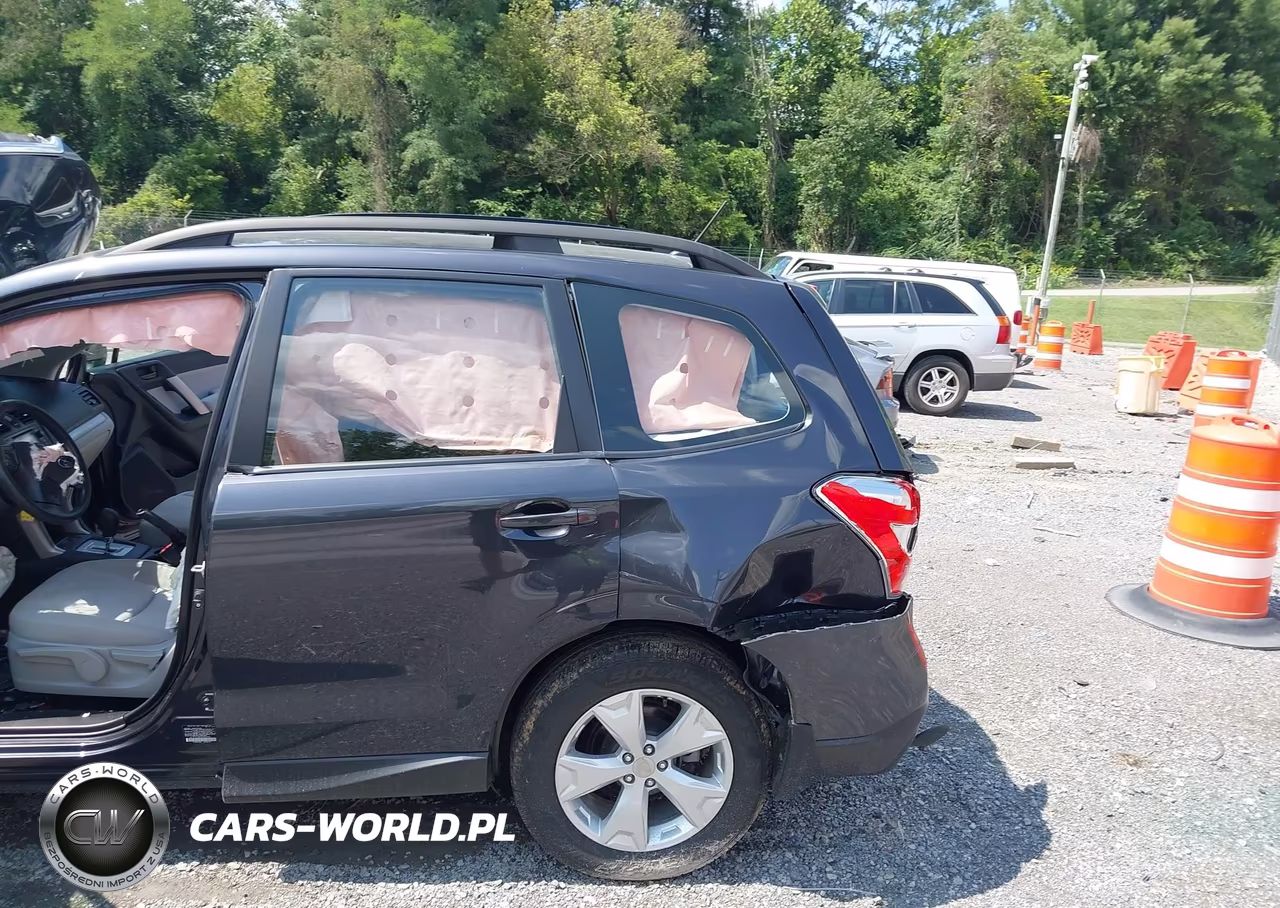 2015 Subaru Forester 2.5I VIN:JF2SJABC9FH459509 - 6