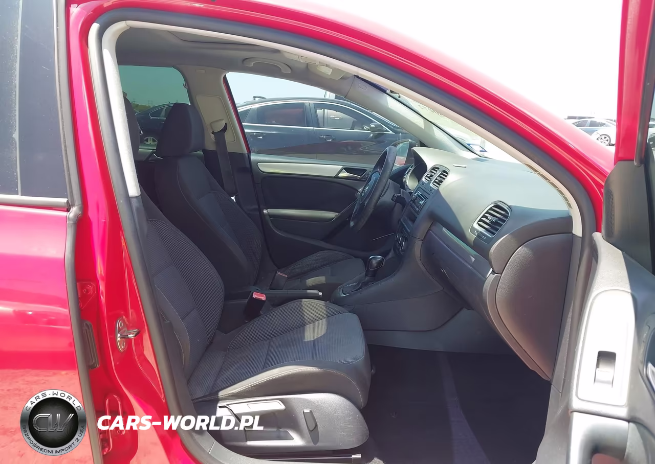 2011 Volkswagen Golf 2.5L 4-Door VIN:WVWDA7AJ4BW305306 - 5