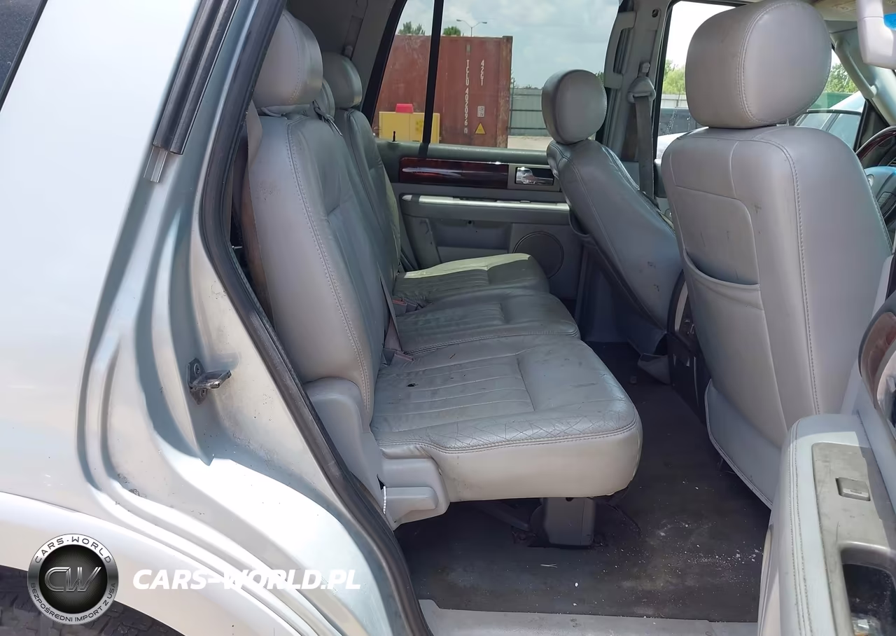 2005 Lincoln Navigator VIN:5LMFU27545LJ12617 - 8