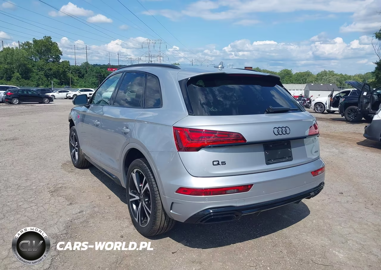 2025 Audi Q5 Premium Plus 45 Tfsi S Line Quattro S Tronic VIN:WA1EAAFY3S2051581 - 3