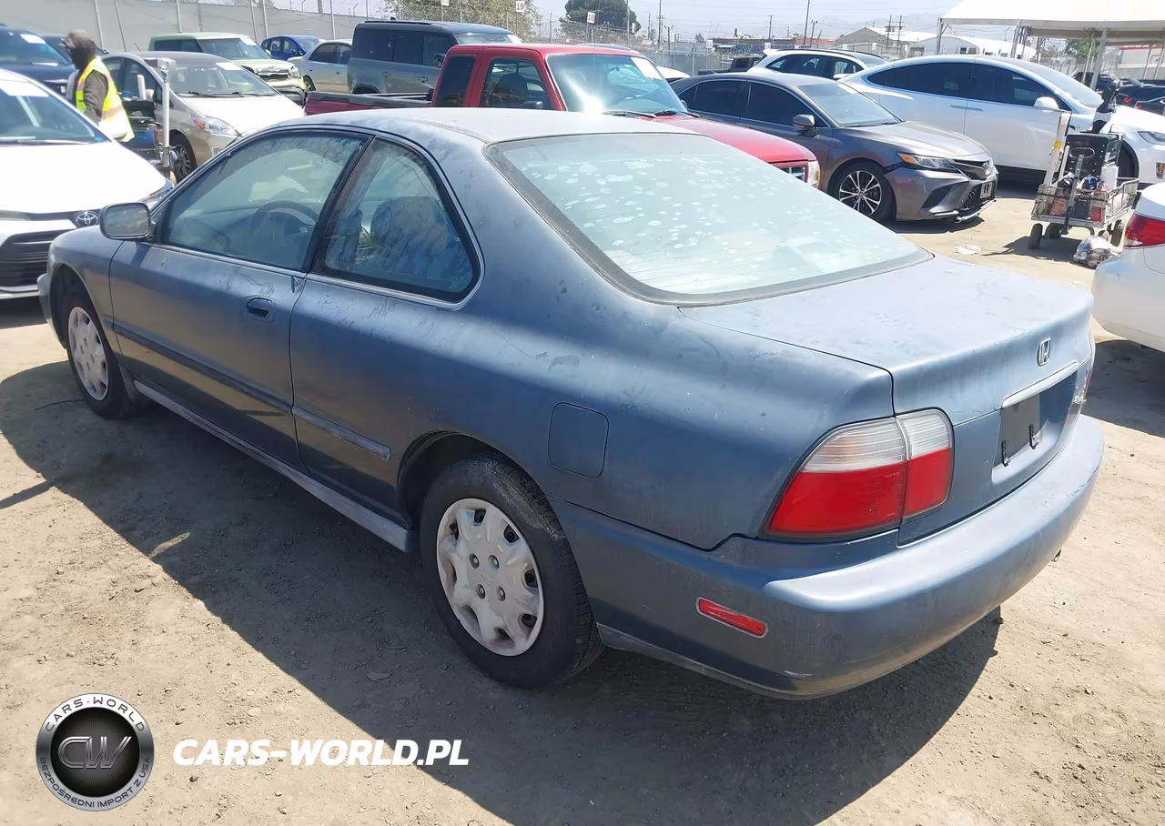 1997 Honda Accord Lx VIN:1HGCD7238VA030013 - 3