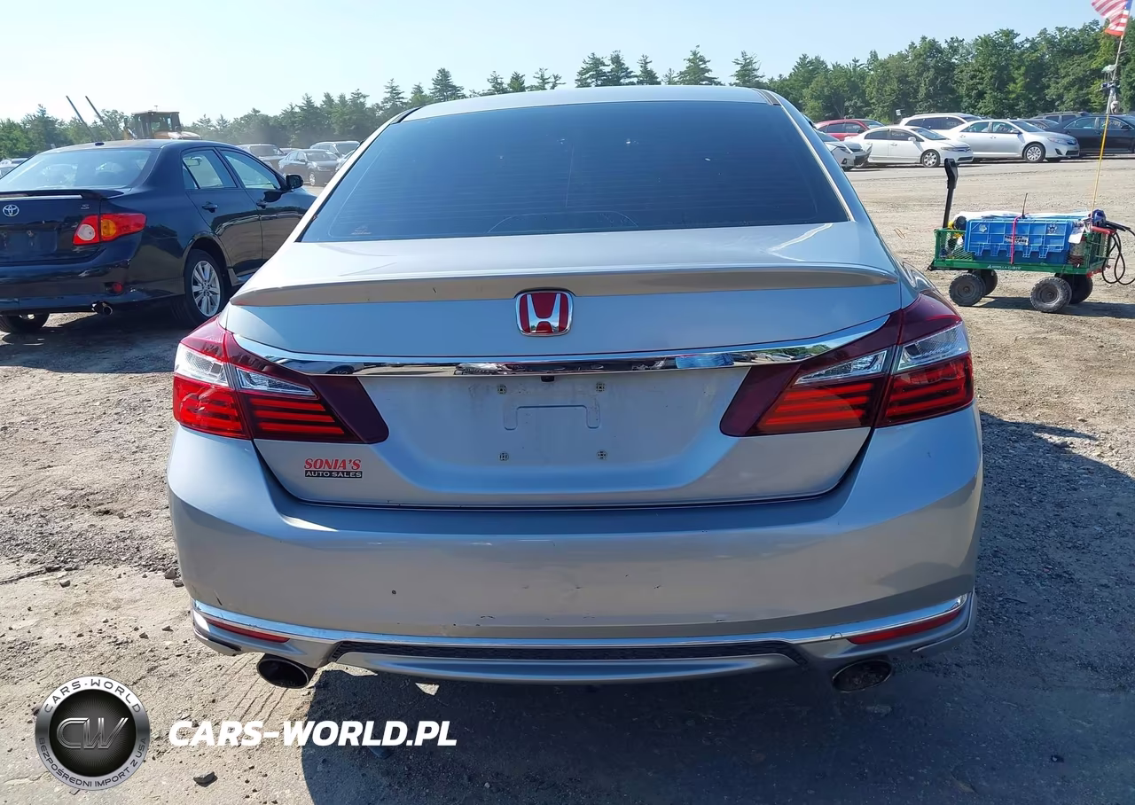 2016 Honda Accord Sport VIN:1HGCR2F56GA241780 - 17