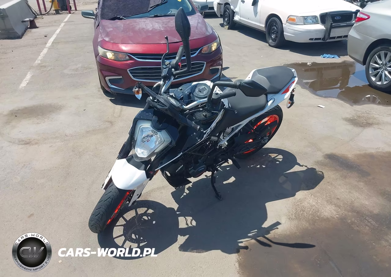2020 Ktm 200 Duke VIN:MD2JPC409LC018084 - 2