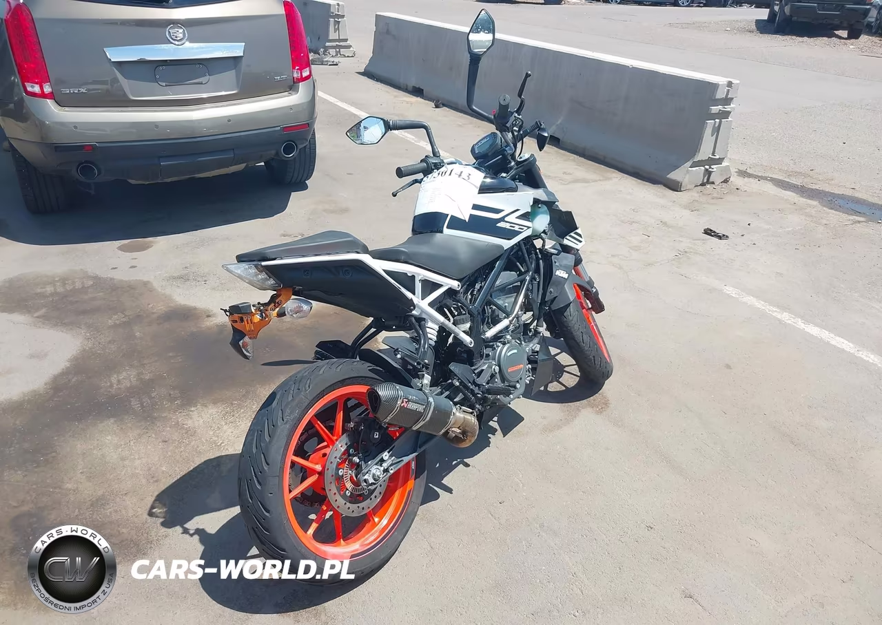 2020 Ktm 200 Duke VIN:MD2JPC409LC018084 - 4
