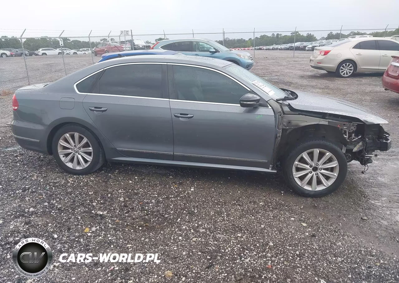 2013 Volkswagen Passat 2.5L Sel VIN:1VWCH7A30DC096785 - 13
