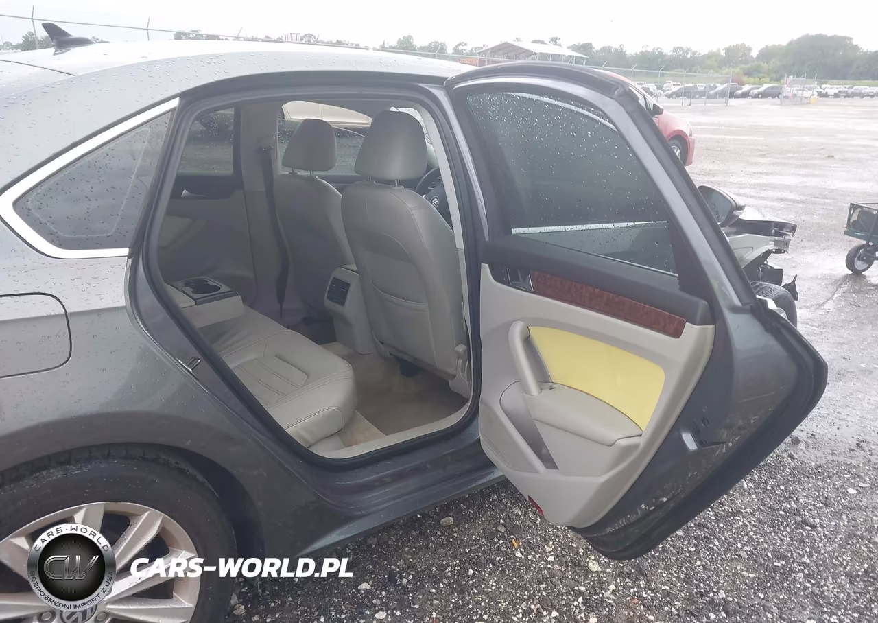 2013 Volkswagen Passat 2.5L Sel VIN:1VWCH7A30DC096785 - 8