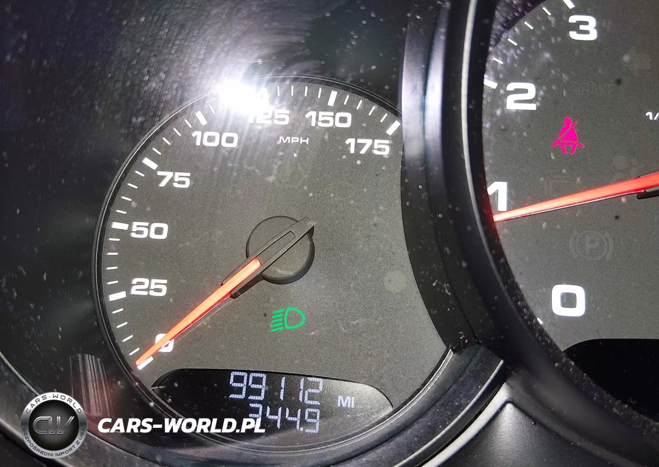 2018 Porsche Macan VIN:WP1AA2A5XJLB02511 - 15