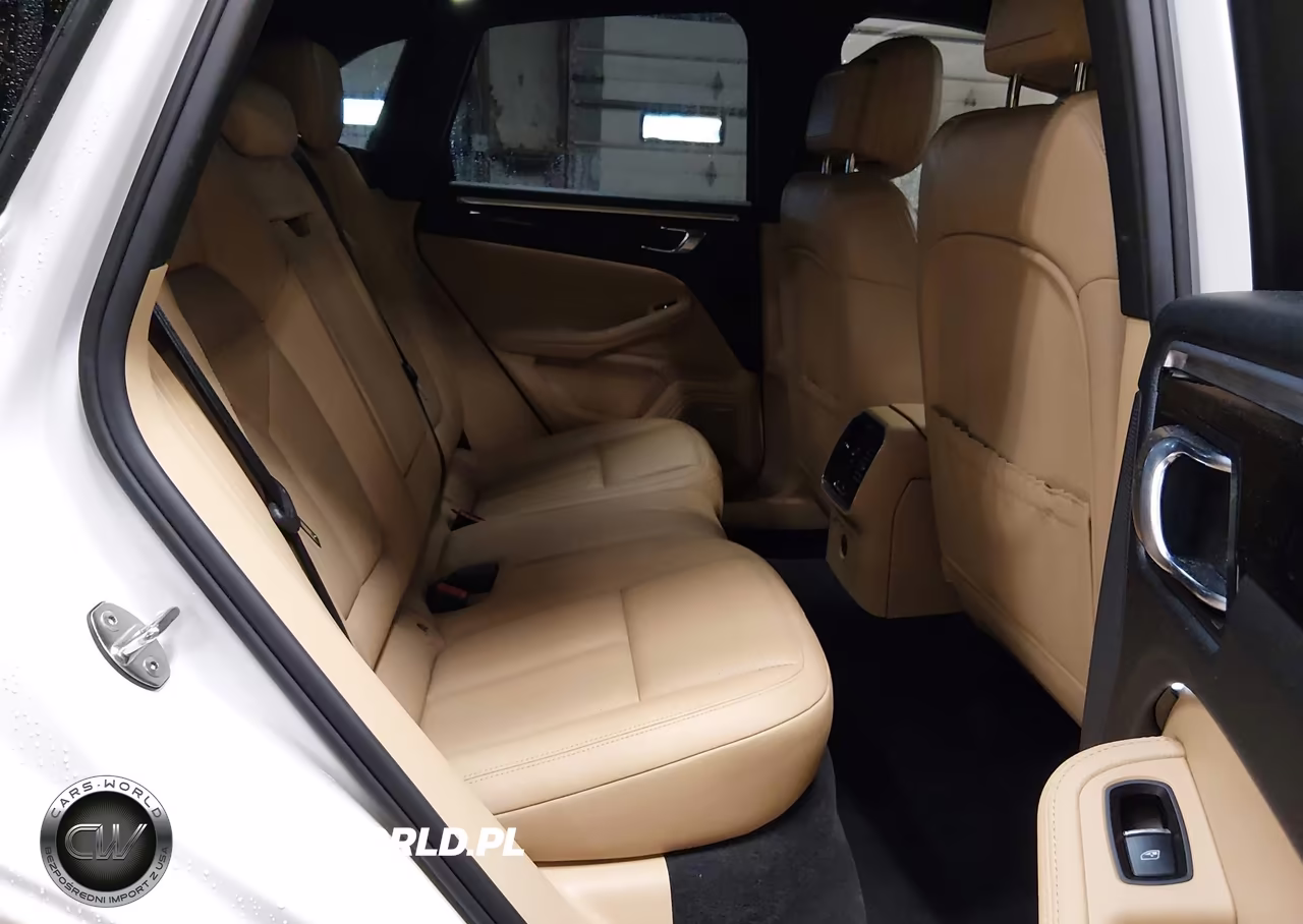 2018 Porsche Macan VIN:WP1AA2A5XJLB02511 - 8
