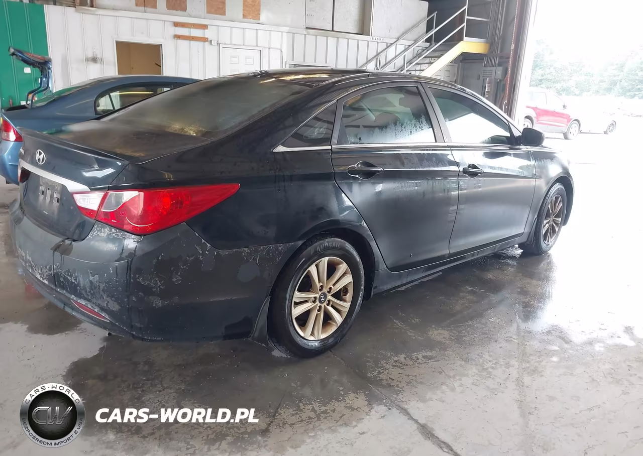 2013 Hyundai Sonata Gls VIN:5NPEB4AC6DH679068 - 4