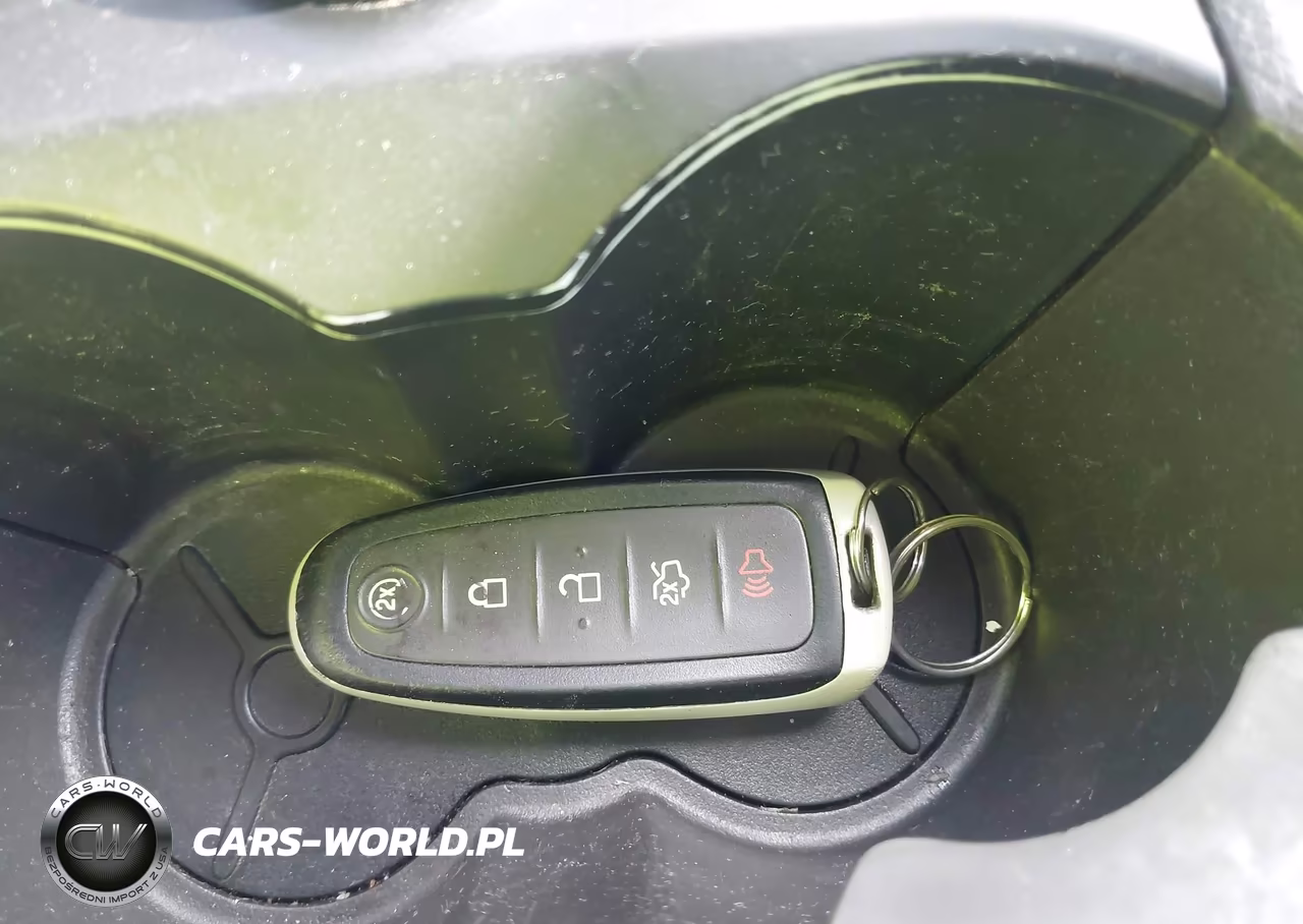 2014 Ford Focus Titanium VIN:1FADP3N23EL329683 - 11