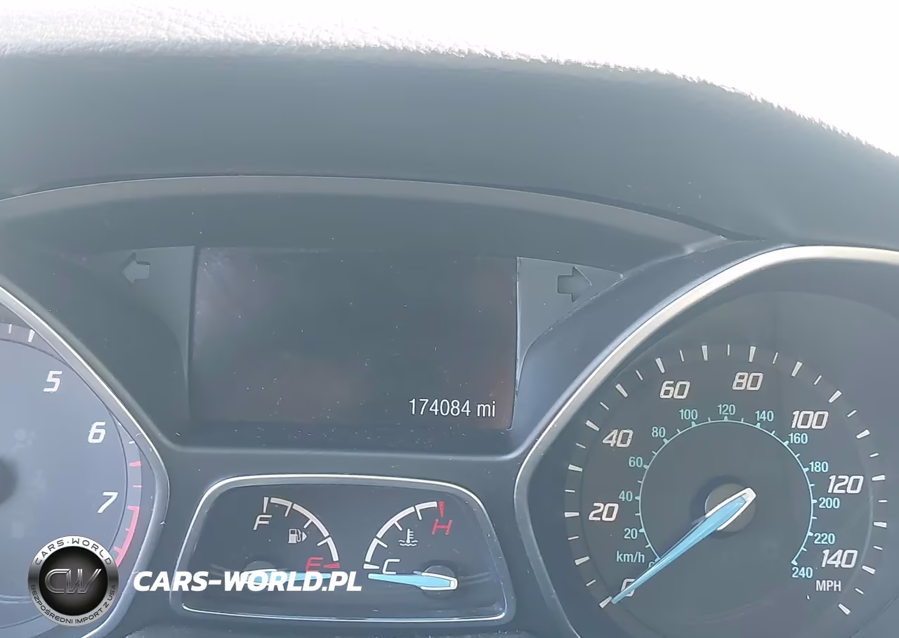 2014 Ford Focus Titanium VIN:1FADP3N23EL329683 - 7