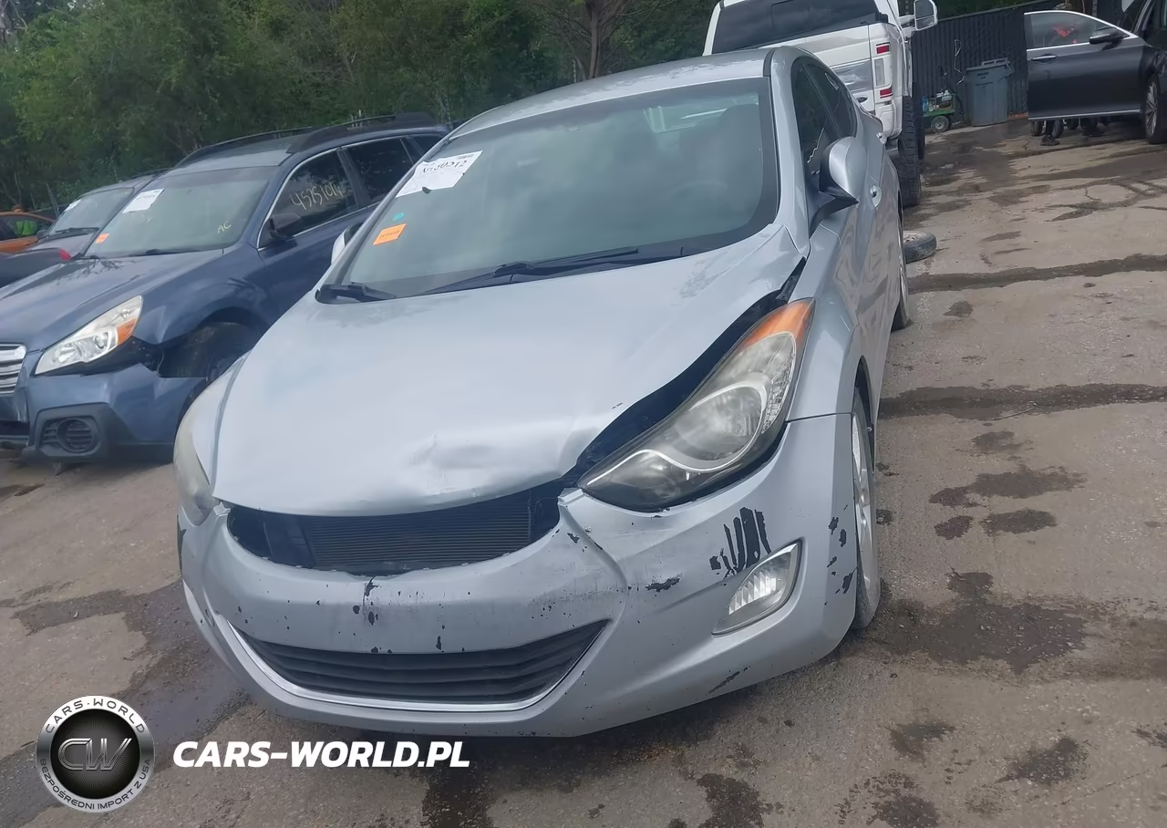 2013 Hyundai Elantra Gls VIN:5NPDH4AE4DH290781 - 13