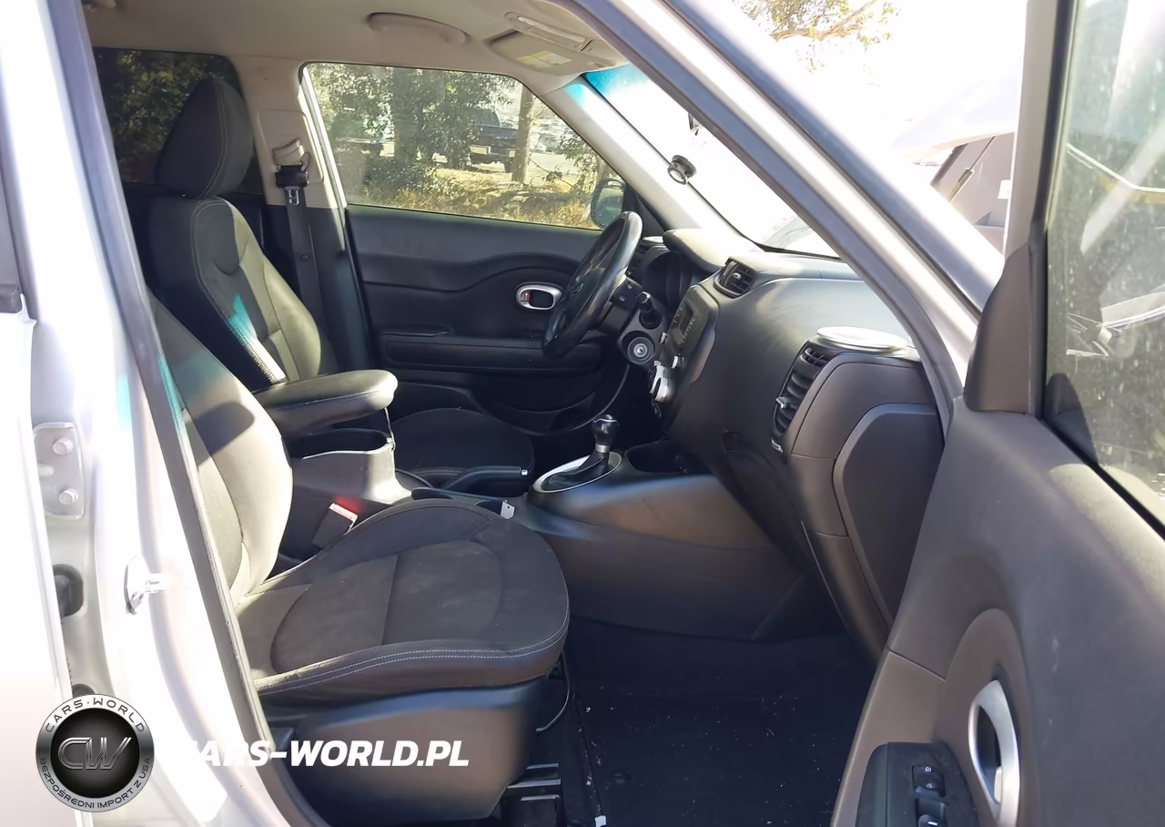 2015 Kia Soul VIN:KNDJN2A2XF7794197 - 5