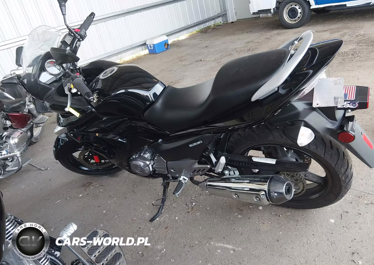 2015 Suzuki Gw250 VIN:LC6GJ55F9F1100781 - 13