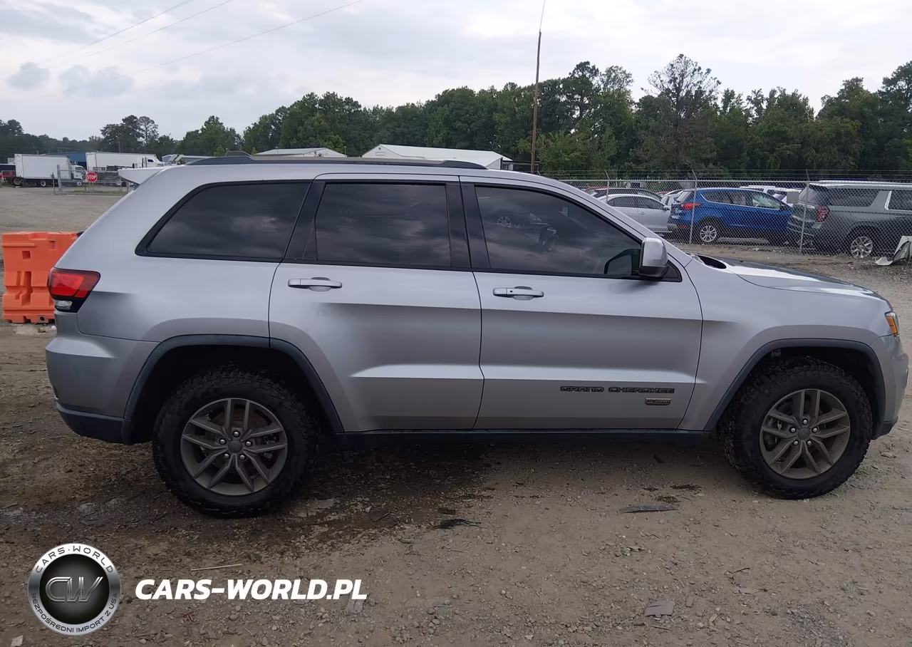 2017 Jeep Grand Cherokee 75Th Anniversary Edition VIN:1C4RJFAG5HC688588 - 13