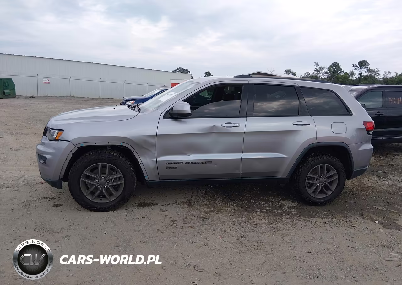 2017 Jeep Grand Cherokee 75Th Anniversary Edition VIN:1C4RJFAG5HC688588 - 14