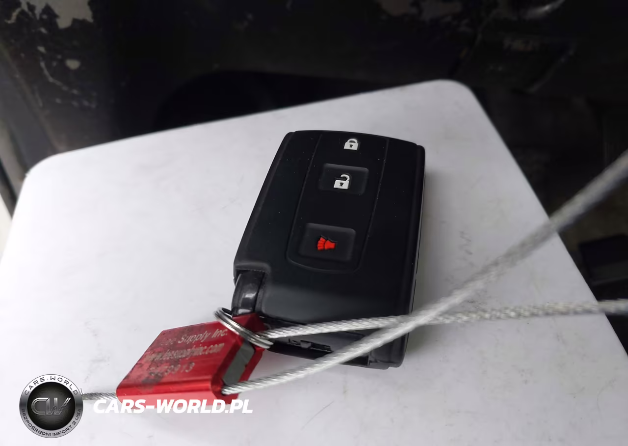 2004 Toyota Prius VIN:JTDKB20U840014591 - 11