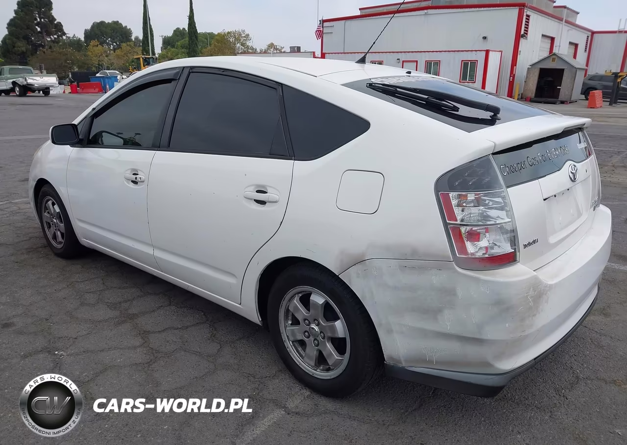2004 Toyota Prius VIN:JTDKB20U840014591 - 3