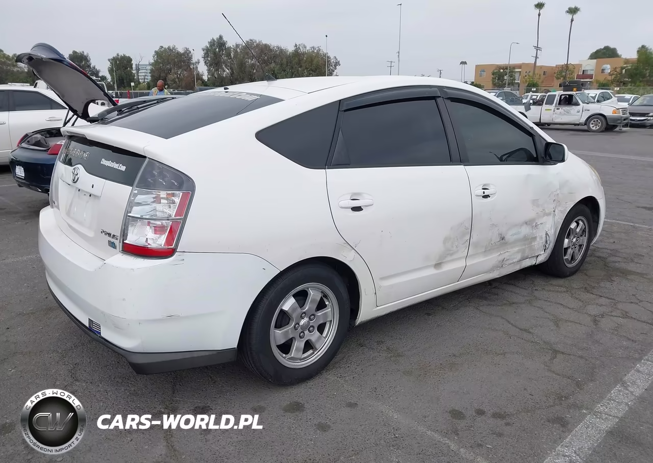 2004 Toyota Prius VIN:JTDKB20U840014591 - 4