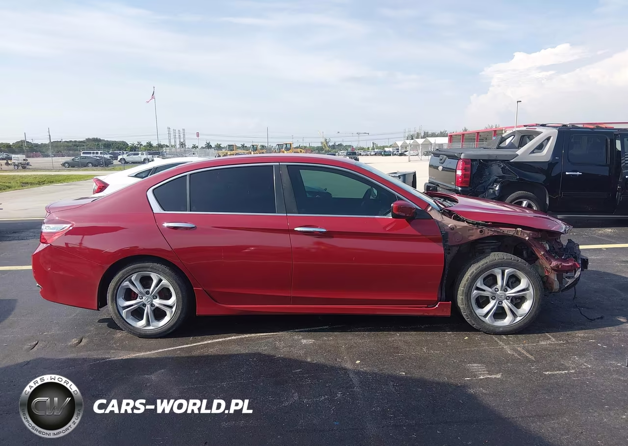 HONDA ACCORD VIN:1HGCR2F16HA156291 - 13