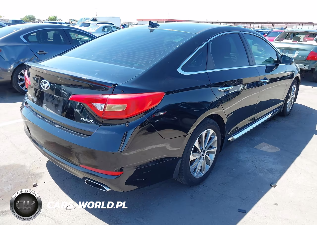 2017 Hyundai Sonata Sport VIN:5NPE34AF8HH535132 - 4
