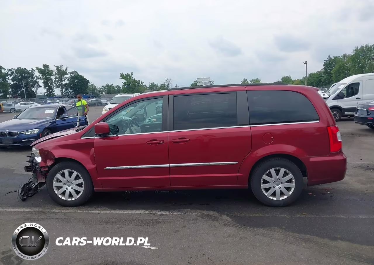 2014 Chrysler Town & Country Touring VIN:2C4RC1BG2ER359300 - 14