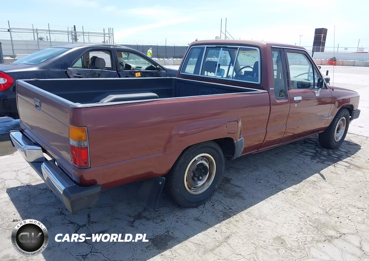 1985 Toyota Pickup Xtracab Rn56 Dlx VIN:JT4RN56D1F5047744 - 4