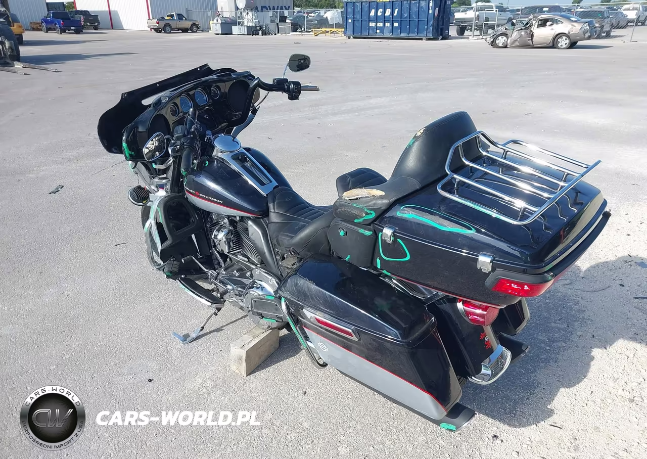 2019 Harley-Davidson Flhtk VIN:1HD1KEF18KB602985 - 3