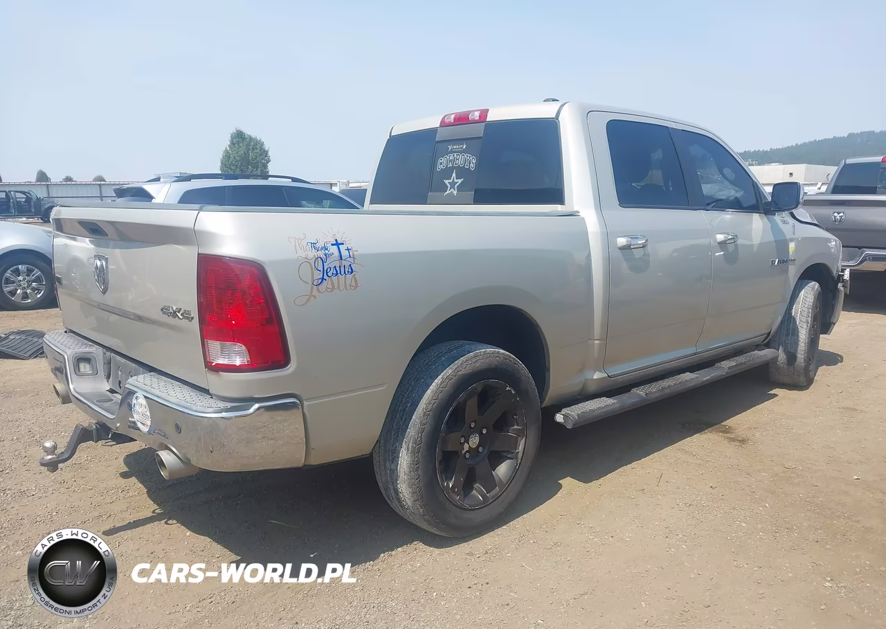 2009 Dodge Ram 1500 Laramie VIN:1D3HV13TX9J515554 - 4