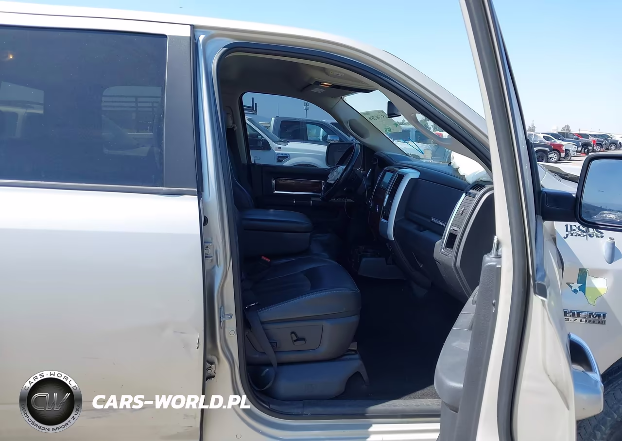 2009 Dodge Ram 1500 Laramie VIN:1D3HV13TX9J515554 - 5