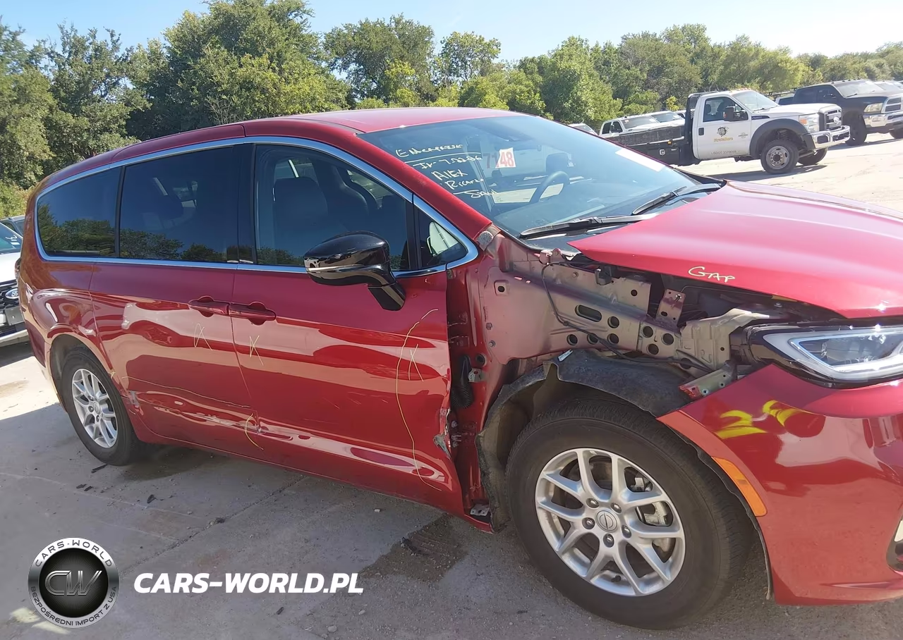 2025 Chrysler Pacifica Select VIN:2C4RC1BG1SR601344 - 13