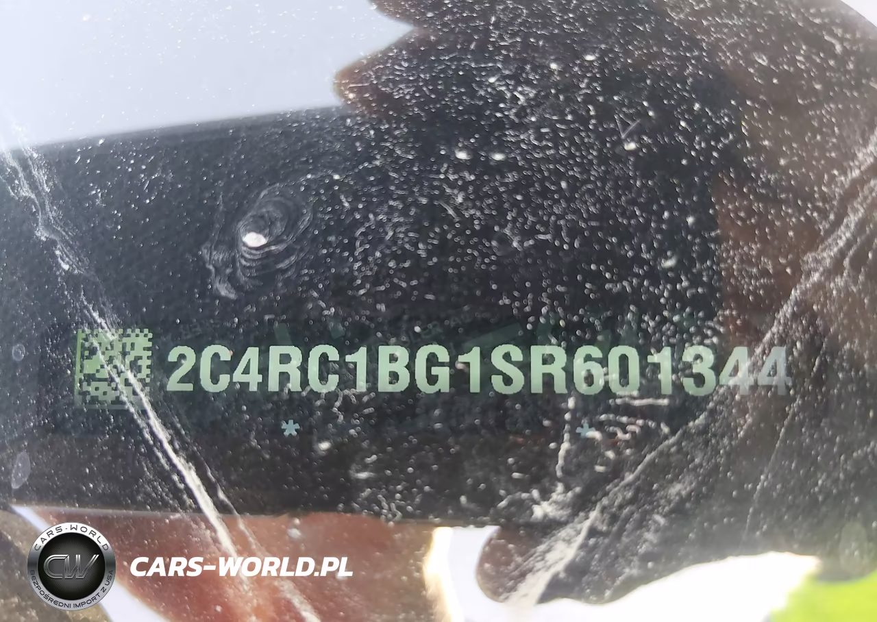 2025 Chrysler Pacifica Select VIN:2C4RC1BG1SR601344 - 9