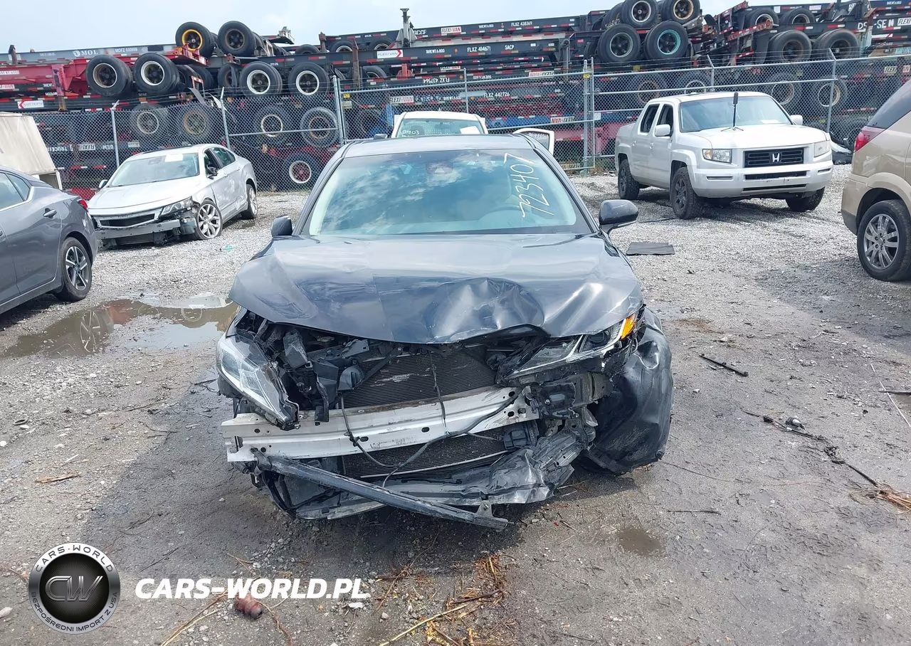 2019 Toyota Camry Le VIN:4T1B11HK4KU723407 - 13
