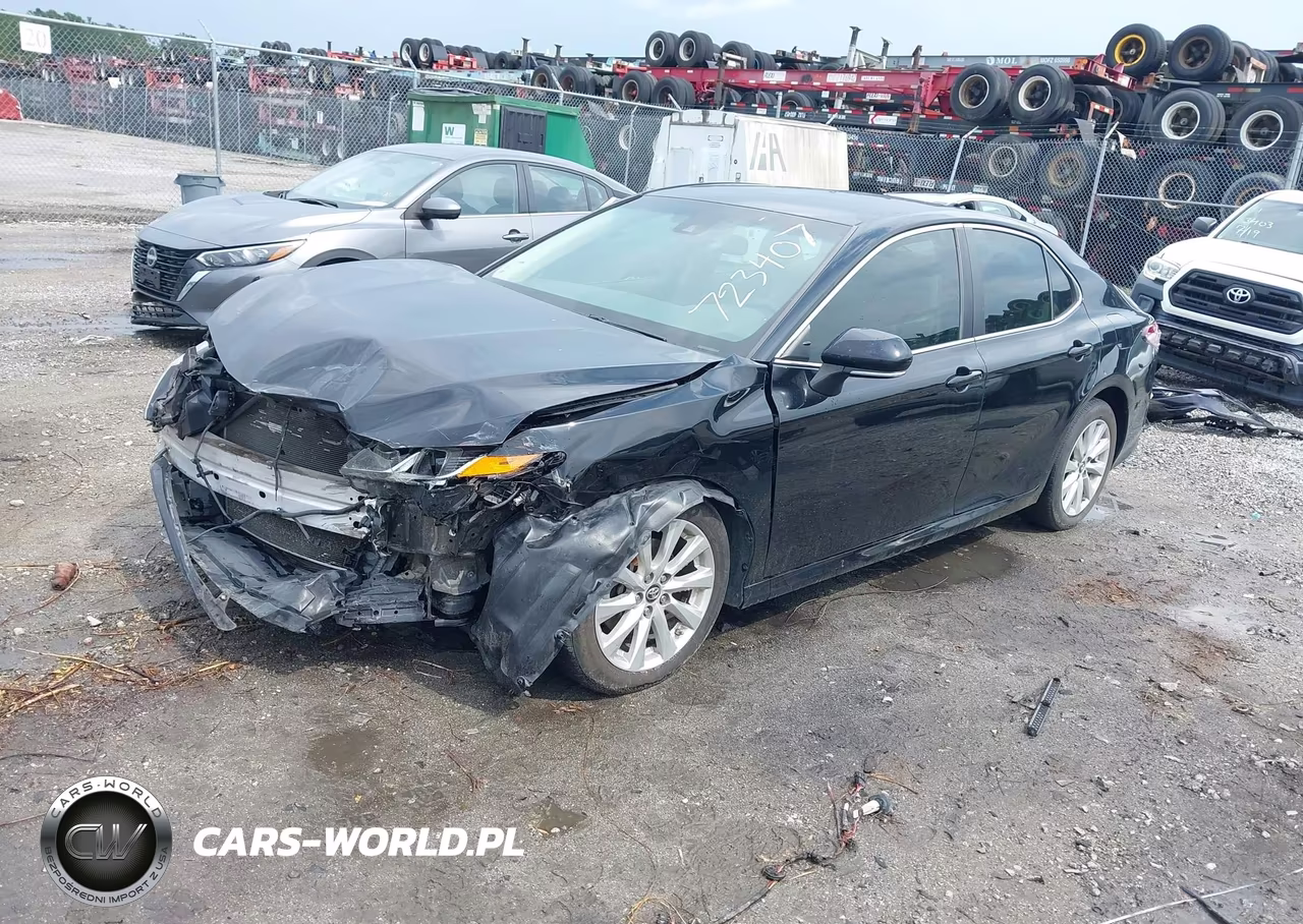 2019 Toyota Camry Le VIN:4T1B11HK4KU723407 - 2