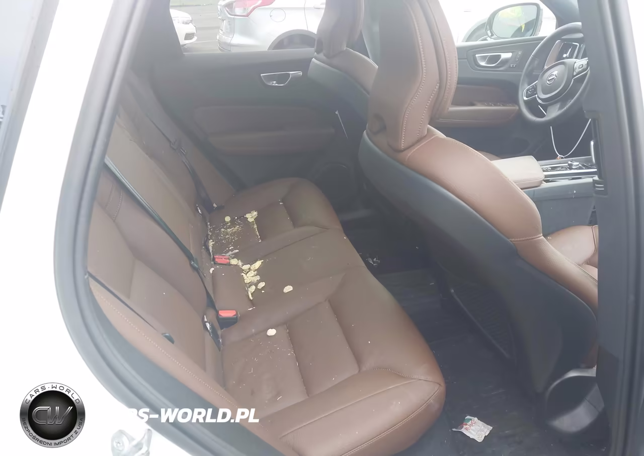 2024 Volvo Xc60 B5 Plus Dark Theme VIN:YV4L12RL6R1813835 - 8