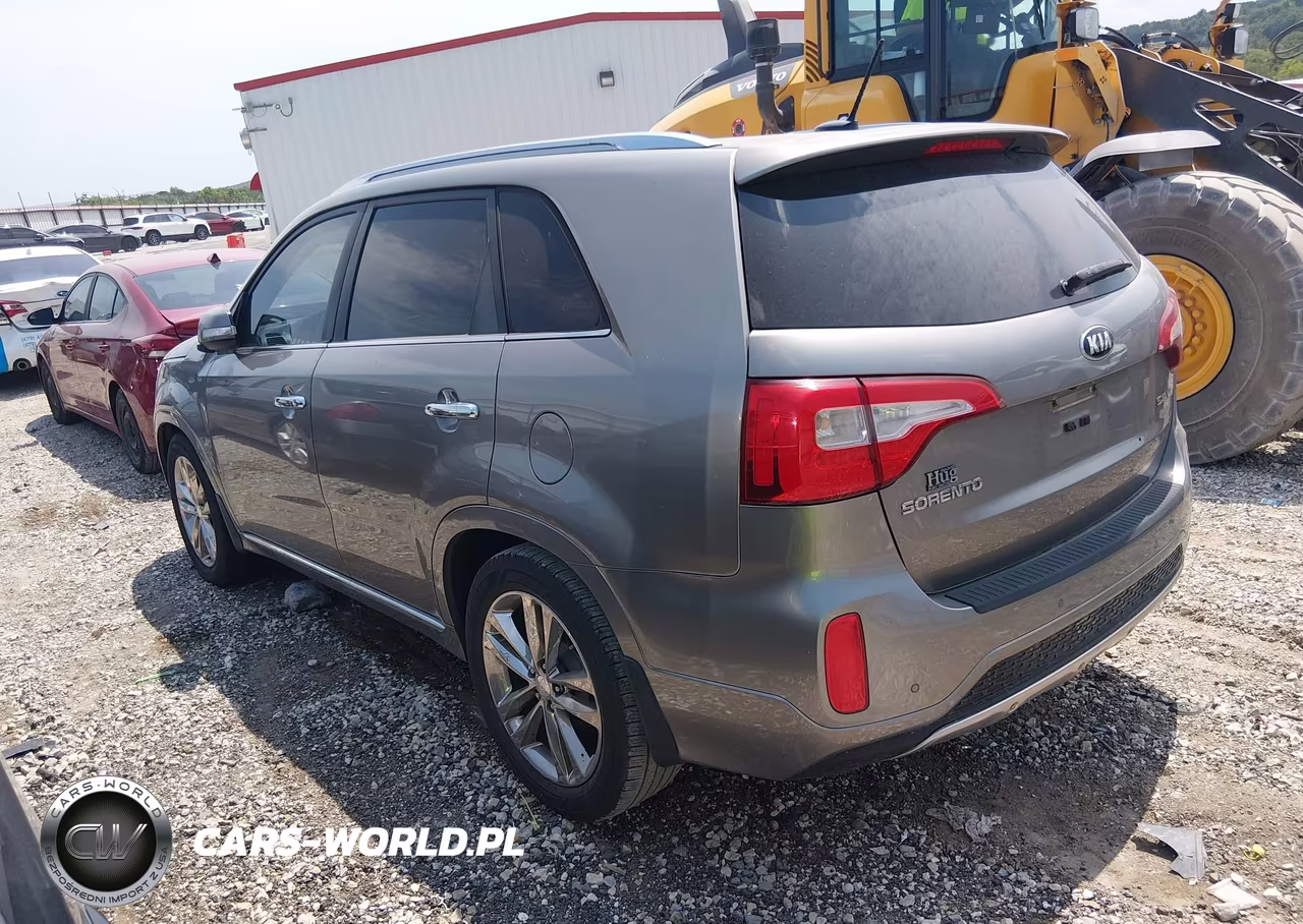 2015 Kia Sorento Limited V6 VIN:5XYKW4A73FG605918 - 3